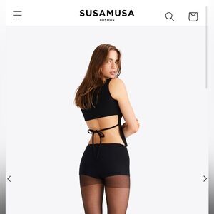Susamusa black top